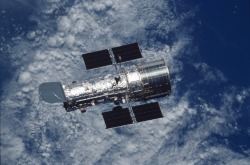 humanoidhistory:  Happy birthday to the Hubble Space Telescope.