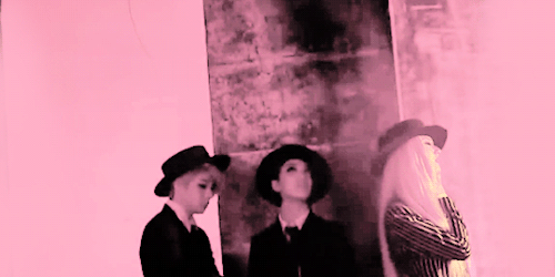 asilentkkaebsong:  SM(pink blue) 