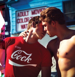 jackoffjunkie:  Enjoy Cock
