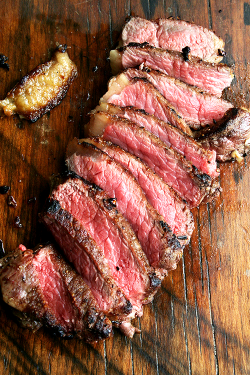 verticalfood:  New York Steak Strips 