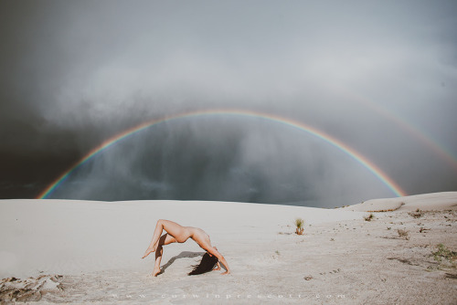 corwinprescott:  â€œInto The Wildâ€White Sands, NM 2015 Corwin Prescott - Nicole Vaunt - Full blog post on Patreon   Nude Outdoor Exercise