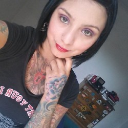 chilenas-suicidas:  eliona-suicide:  Have a great day! ♥ @suicidegirls