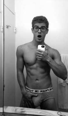 HotGuysHotUnderwear