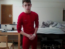 smatter:  my onesie came in today haha, who wants to cuddle?