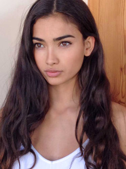 farsheen:  Part Indian/Australian model Kelly Gale from sweden