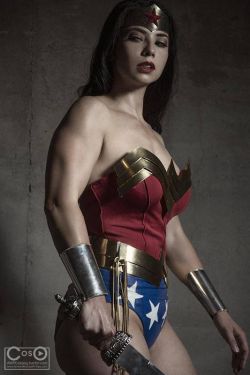 nsfwgamer:  cosplay-and-costumes:  Wonder Woman Cosplayer: Margie