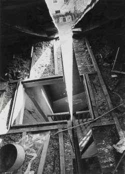 Humphrey Street Splitting by Gordon Matta Clark, 1974