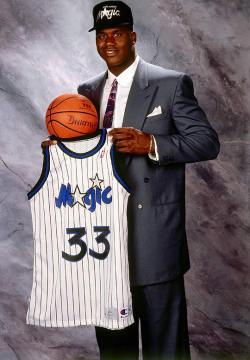 cant stop the reign:nbaplayoffs2009: Great Moments in NBA Draft Fashion - Shaq