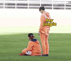 1-800-thex-with-exo:  kyungso: tao trying to get jongin’s attention