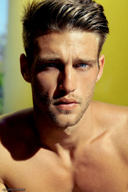 speedobuttandtaint:  vipvictor:  Heath Hutchins Photoshoot (edited