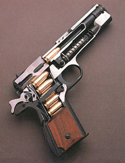 kalashnikool:  enrique262:  Internal view of a M1911 handgun.