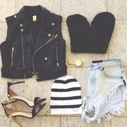 Las últimas solicitudes - Wheretoget på @weheartit.com - http://whrt.it/150pVHg