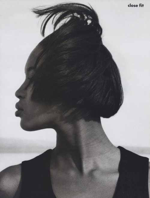 0729866:  Naomi Campbell photographed by Herb Ritts 