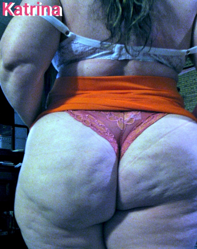 :Tastey panties on this #bigtail Witch, delicious #mature #assfuck