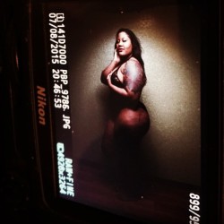 A straight off the camera shot with with @Imahia  damn iPhone be acting wonky lol deal with it till I can get to posting a finalized image later this week after issue 7 is done lol #plusmodel #thick #booty #photosbyphelps Photos By Phelps IG: @photosbyphe