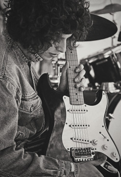 takayukiokada-photography:  sunflower bean