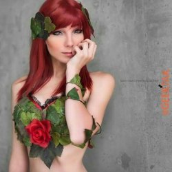 geektak:  @moreganplease’s Poison Ivy  #GEEKTAK #Cosplay #DCcomics