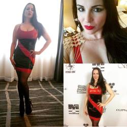 dominasnow:  Kicking off FetishCon 2015 with red and black latex