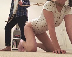 ropedolly:  daddy’s little pet