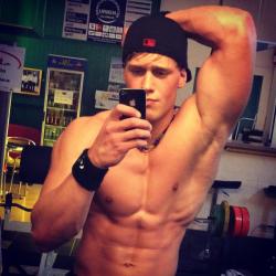 sexy-lads:  Big muscular boy with black iPhone making selfie