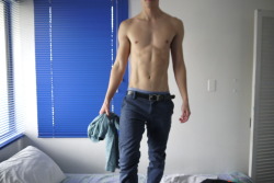 teenboys-shirtless:  http://surfxvideos.comhttp://nakedsnapshots.com