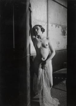 frenchvintagegallery:    Girl at Cabaret Folies Bergeres, Paris,