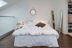 myidealhome:  bedroom loft (via Alvhem)                   