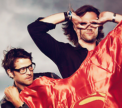 jaredgrrl:  Jared Padalecki, Misha Collins & Stephen Amell