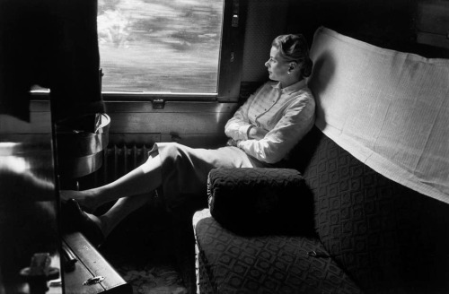 joeinct:Ingrid Bergman on the Train from Rome to Cannes, Photo