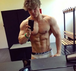 fitmen1:  Lukas Sparer