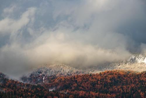 oneshotolive:  When Autumn meets Winter - Dolomiti, Italy [OC]