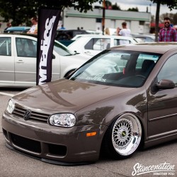 stancenation:  A nice drop and a proper set of wheels makes all