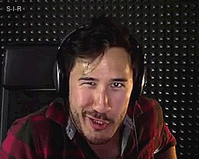 seans-infected-retinas:  Have some gifs of Mark without glasses/with contacts…