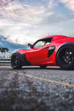 souhailbog:    Michael’s Elise By Erik Marroquin | More