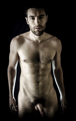 checkingoutmodels: Vancouver based actor and nude model Matt