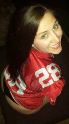 hotwifeonfire15:  tamjam30:  Who’s ready for some football?!?!