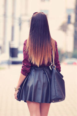 gossipinq:  choiesclothes:  Black Skater Skirt In Leather Look