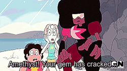 megamadridista4life:  Am I the only one who thinks Pearl is paranoid? 