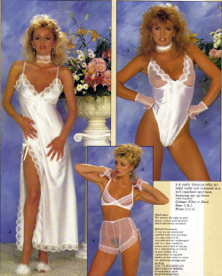 the-retro-teddies:  Okay, so the lingerie at the center… what