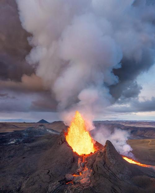 naturezem:Fagradalsfjall, Iceland. My favorite photographic journey