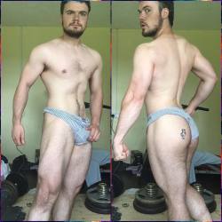 themadmantraining:  Squat: 145kg = 130kg training max Week one: