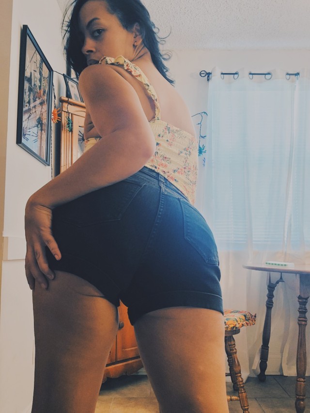 flamingdumpsterkittn:🖤