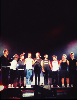 dailyonedirection:  “what an unbelievable tour, thank you