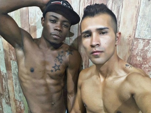 nudelatinos:Hot gay couple live on cam right now at www.gay-cams-live-webcams.com CLICK HERE to watch them live now 
