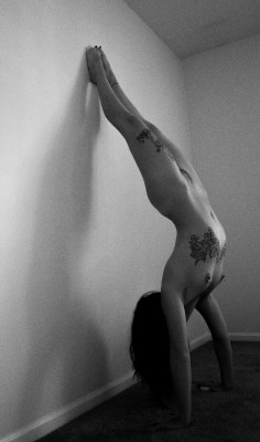 aemiliamodelography:  Handstand  Photo/Model: Myself.  PLEASE