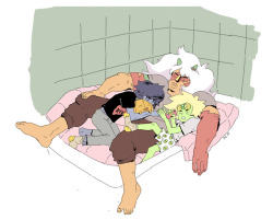 hannagdraws:  steven gonna need a bigger tub.