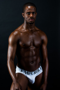 dethickness:  absolutelyphyne:  Model:Israel Durley/Photography:Marcus