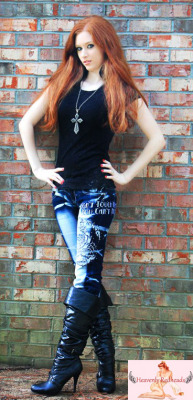Stunning Heavenly Redheads fan Heather!  Awesome.