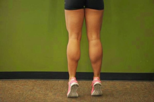CALVES Obsession page : https://www.her-calves-muscle-legs.com/2014/11/