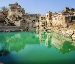 travelthisworld:  Katas Raj Temple Choa Saidanshah, Punjab, Pakistan